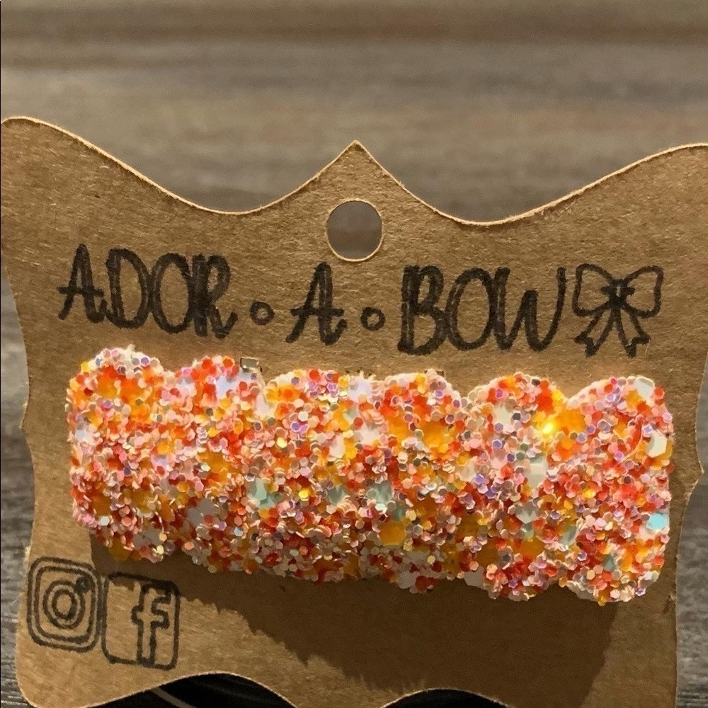 SPARKLY hair clip set - Picture 4 of 4